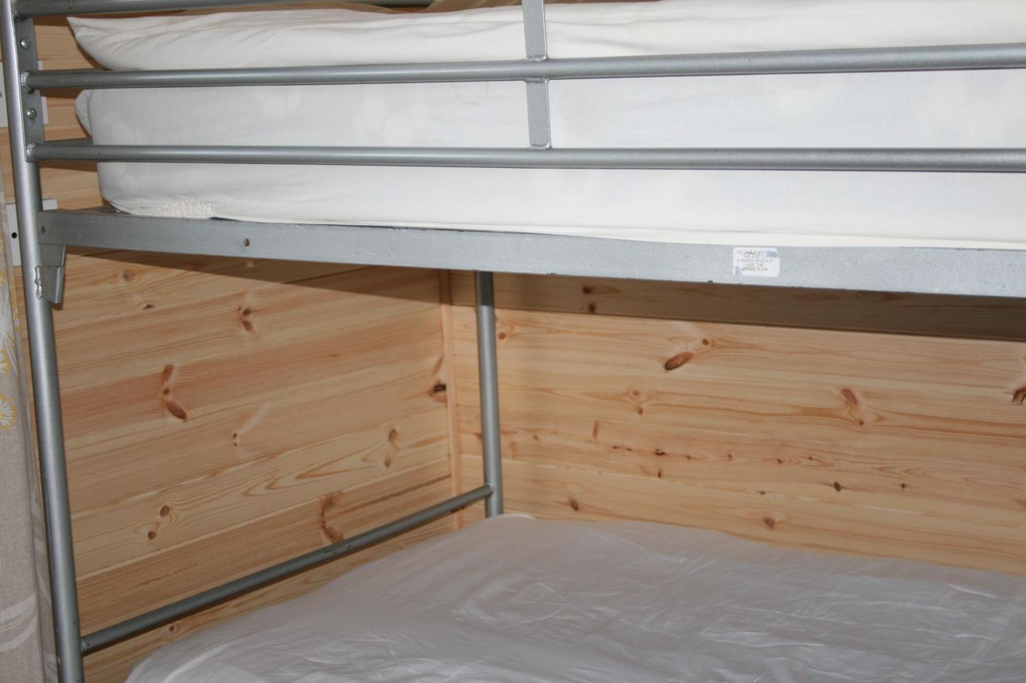 Bcc Lochness Hostel Pods Bearnock Room photo