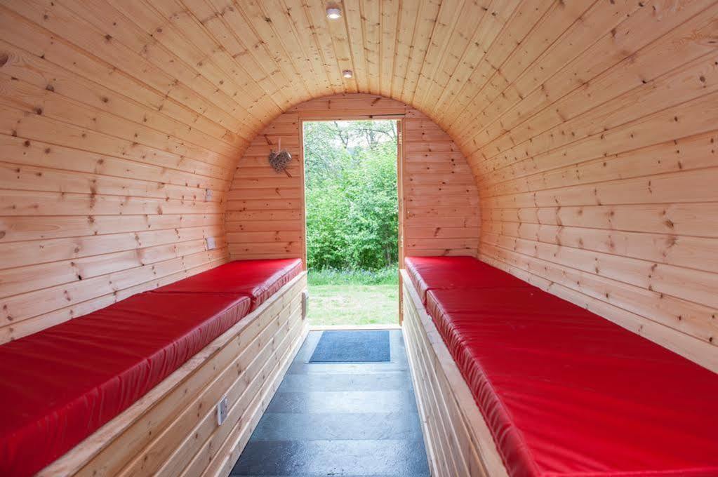 Bcc Lochness Hostel Pods Bearnock Exterior photo
